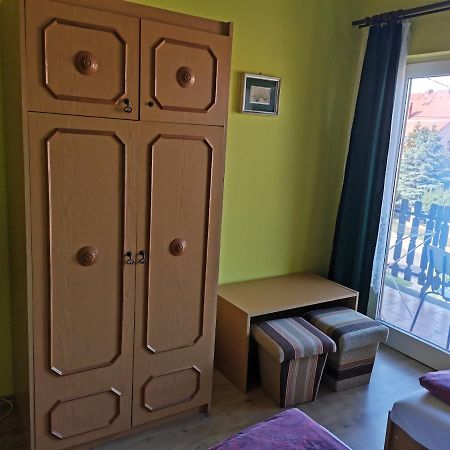 Ferienwohnung Roland Apartman Balatonlelle Exterior foto