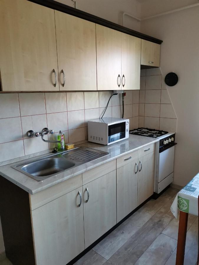 Ferienwohnung Roland Apartman Balatonlelle Exterior foto